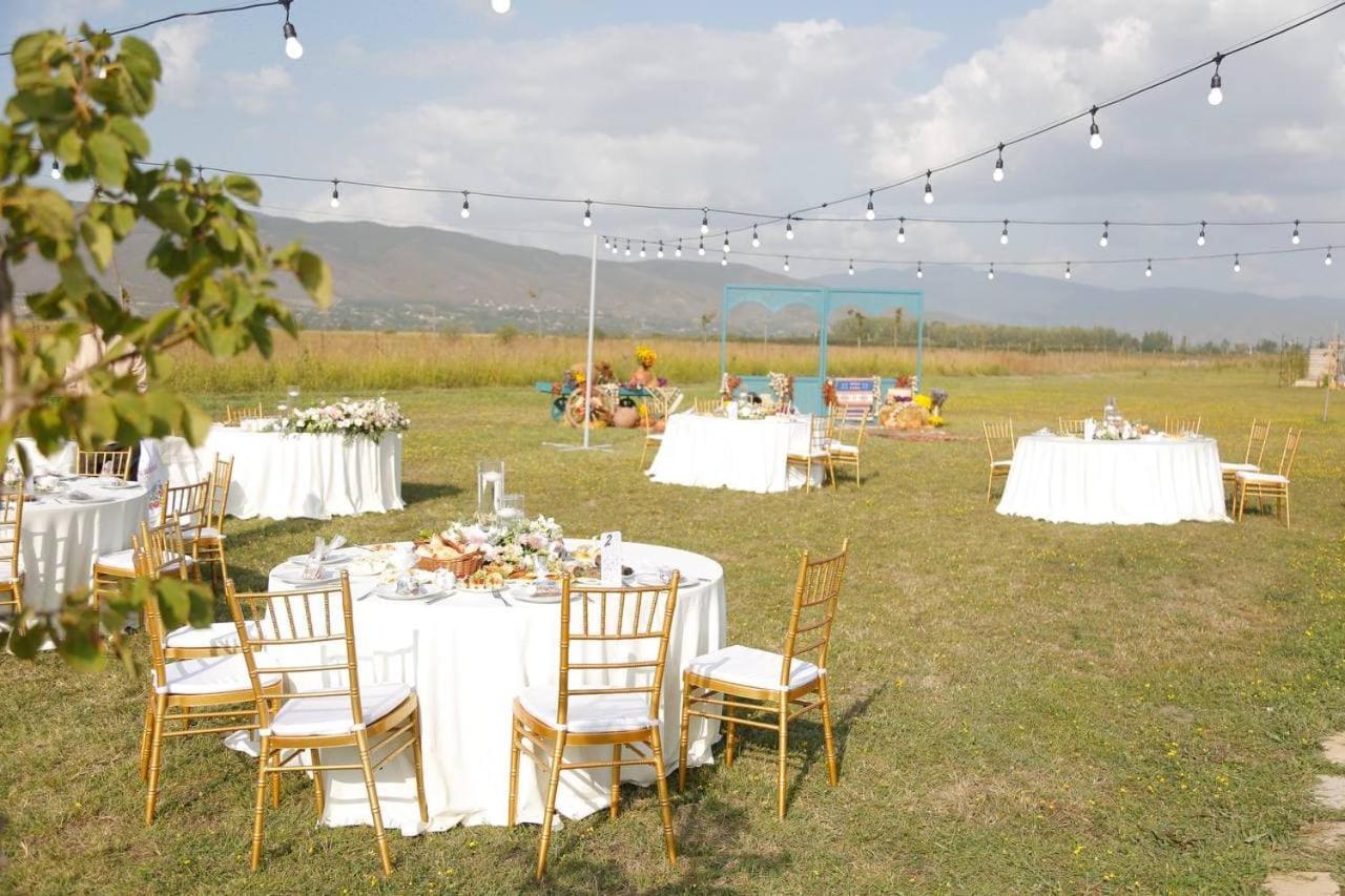 Jewelberry Glamping Hotel Tbilisi Mtsʼkhetʼa Esterno foto