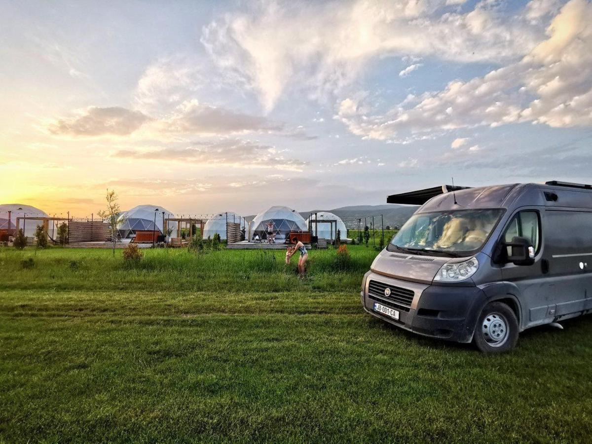 Jewelberry Glamping Hotel Tbilisi Mtsʼkhetʼa Esterno foto
