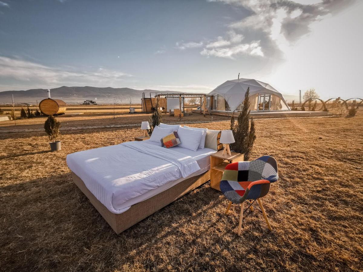 Jewelberry Glamping Hotel Tbilisi Mtsʼkhetʼa Esterno foto