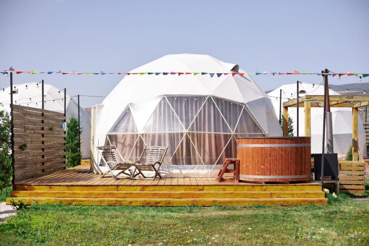 Jewelberry Glamping Hotel Tbilisi Mtsʼkhetʼa Esterno foto